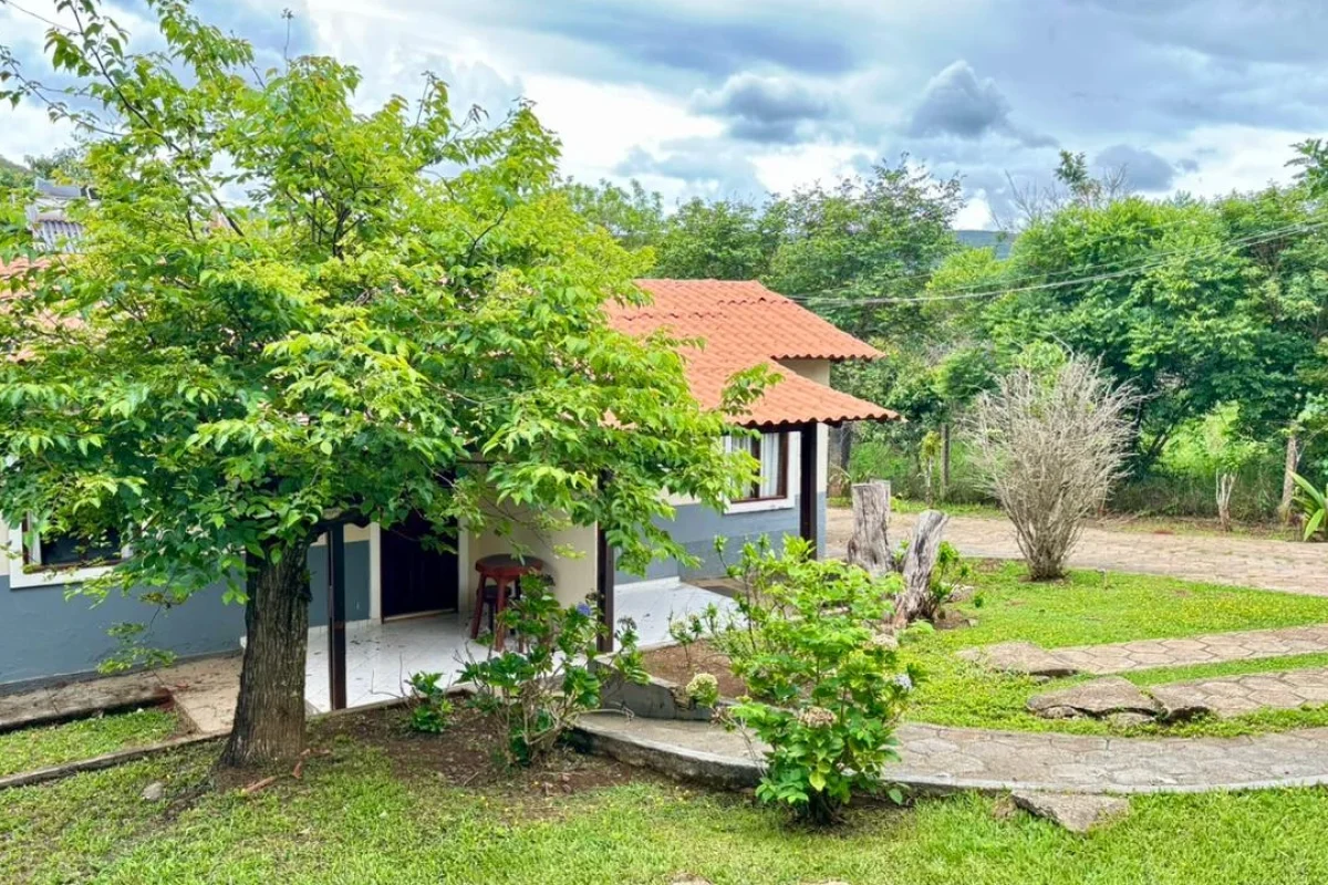 chale-duplo-pousada-casa-rosa-chapada-dos-veadeiros-3