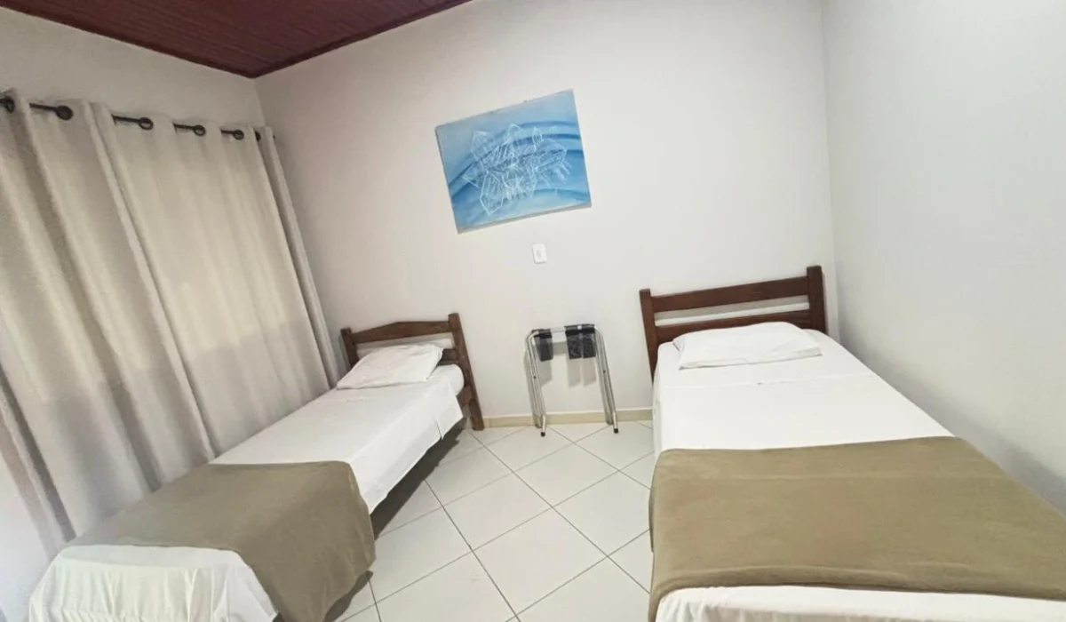 chale-quintuplo-pousada-casa-rosa-chapada-dos-veadeiros-1